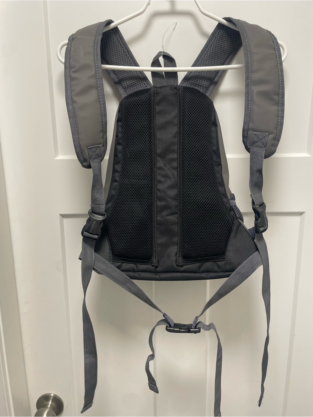 Small Pet Backpack - Picture 4 of 9
